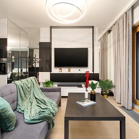 Golden Apartments Warsaw - Mennica Residence Екстер'єр фото