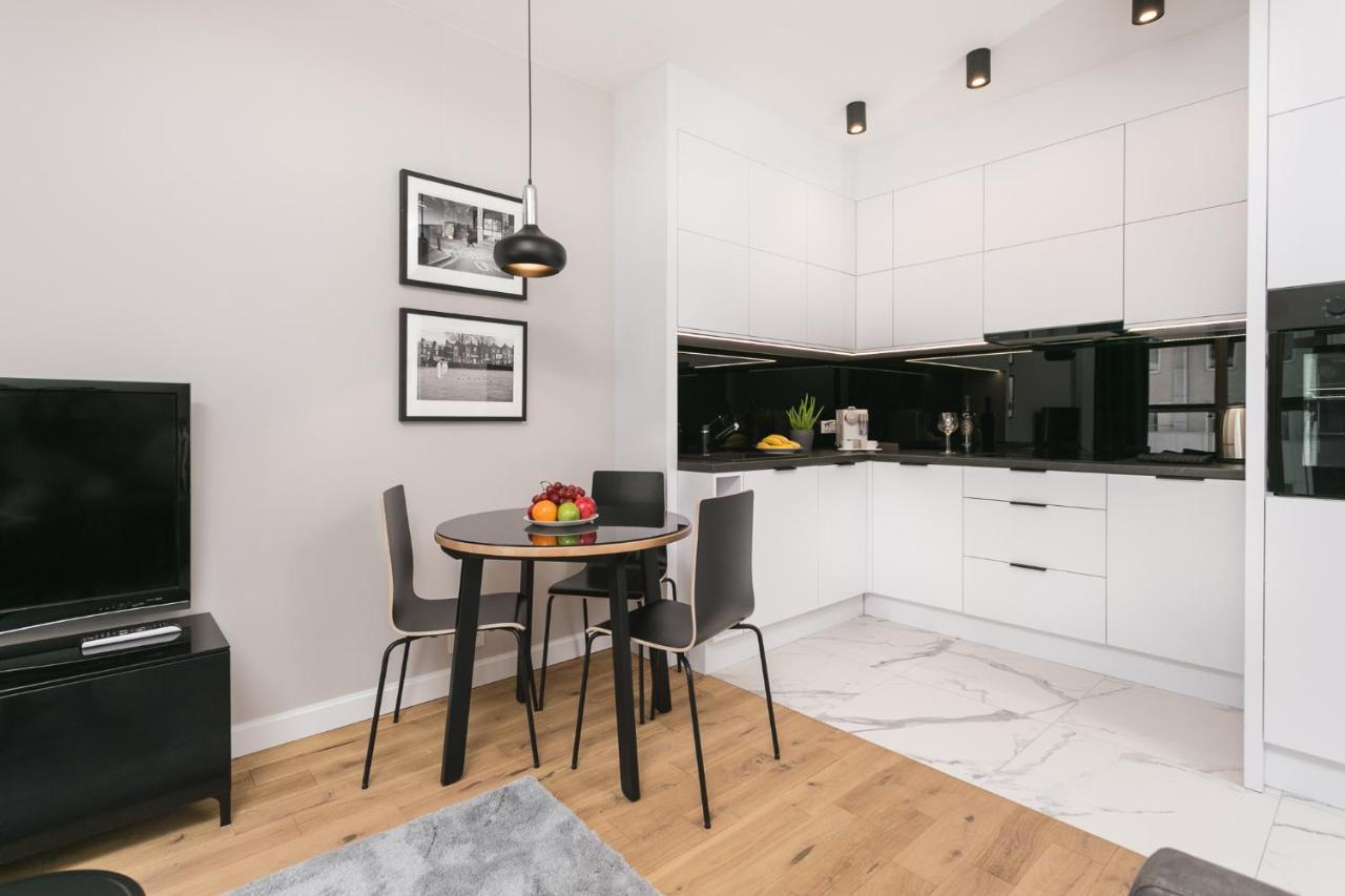 Golden Apartments Warsaw - Mennica Residence Екстер'єр фото