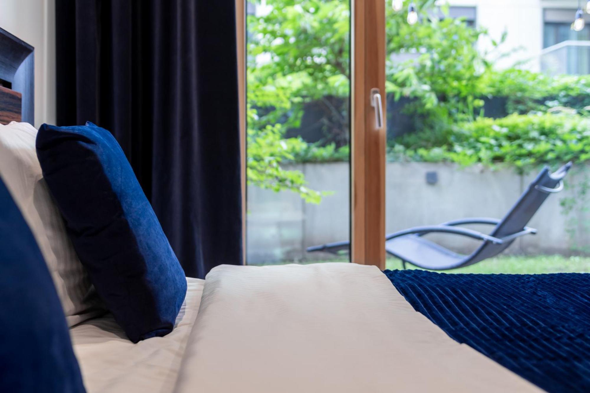Golden Apartments Warsaw - Mennica Residence Екстер'єр фото
